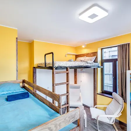 Homestay With Free Sauna & Parking In Old Town