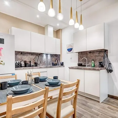 Homestay With Free Sauna & Parking In Old Town *