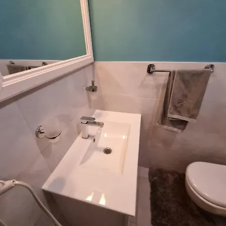 Homestay With Free Sauna & Parking In Old Town Kaunas